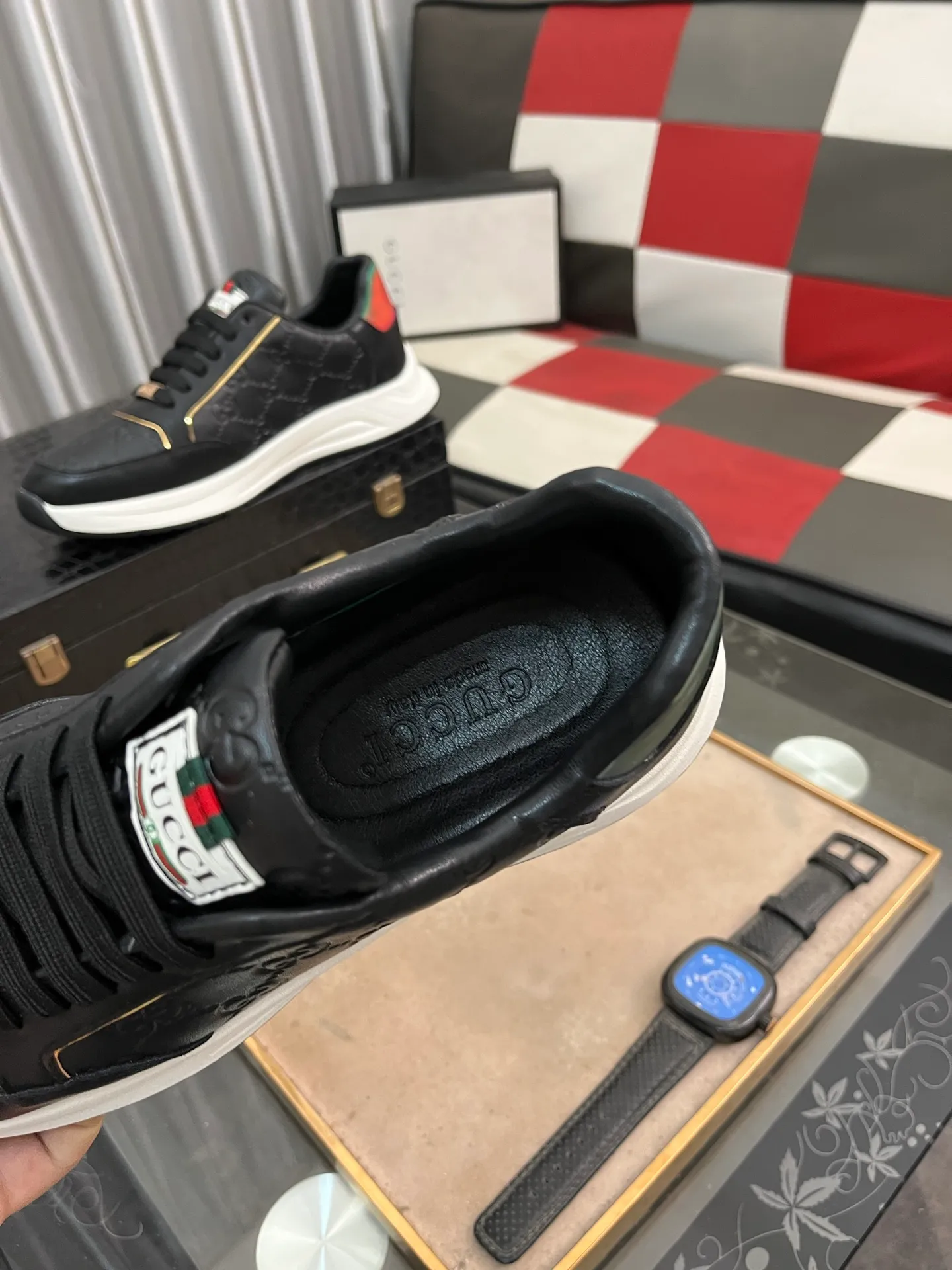 Men's shoes 💰420⌚️⌚️[GUCCI] The latest trendy men's casual shoes, the fabric is made of embossed cowhide imported from Italy, comfortable sheepskin lining + feet, the original outsole is wear-resistant and non-slip, high-level version, exquisite workmanship. Code number: 38-442️⃣Colors available